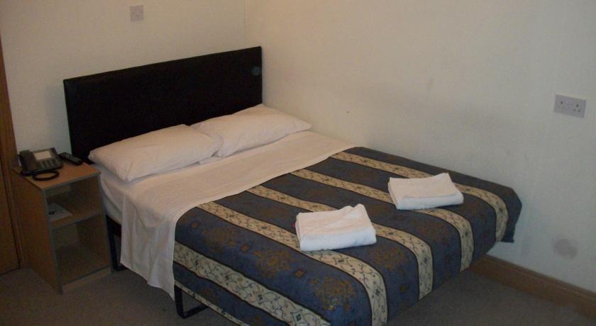 Holland Court Gasthof London